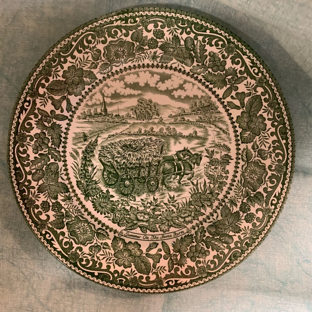 Staffordshire English Ironstone Green ‘’Summer on the Home Farm’’ Dinner Plate